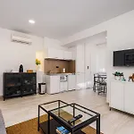 Doormans House Center By Homeful Homes